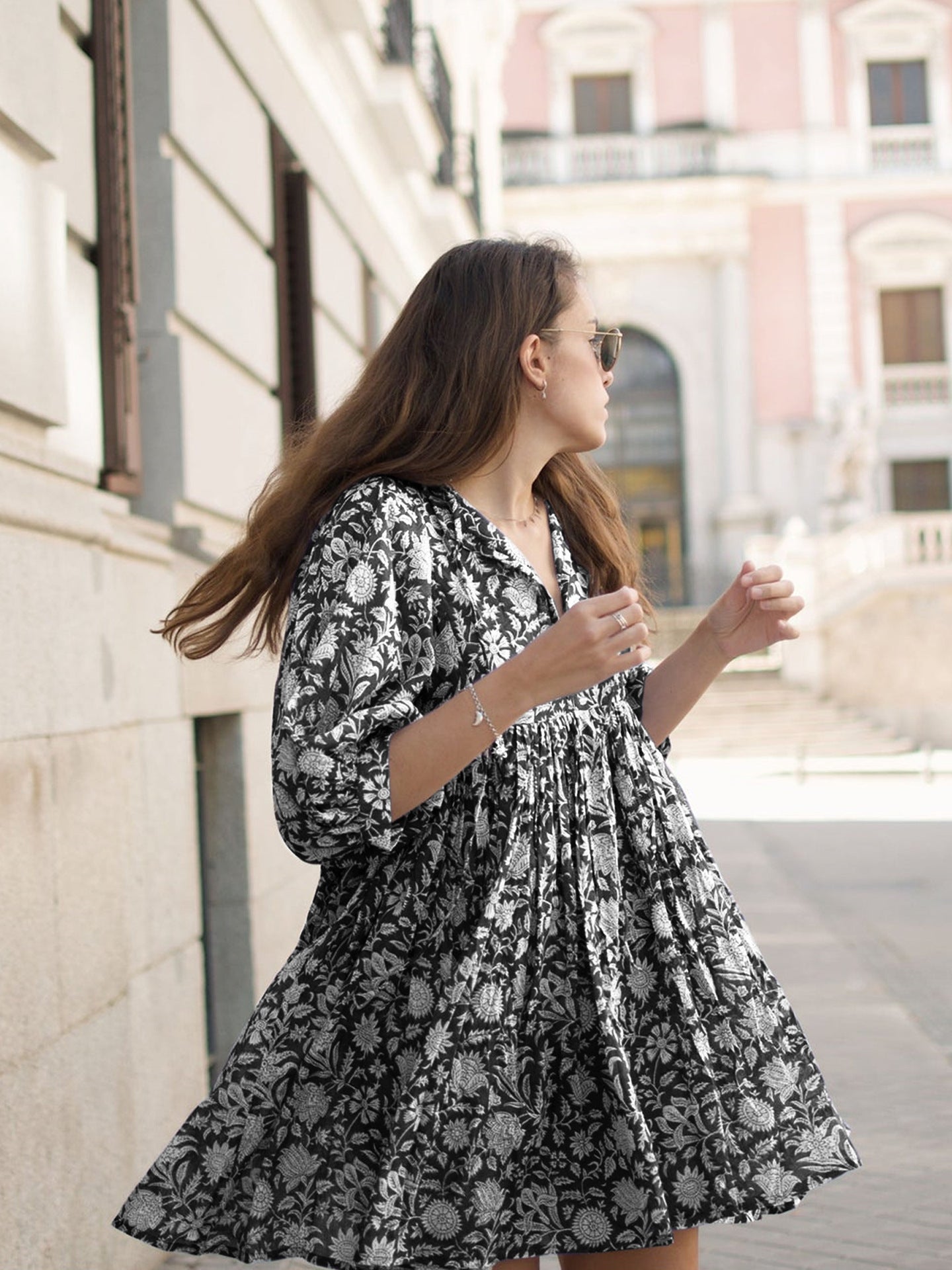 šøV Neck Summer Half Sleeve Floral Tunic Short Dress