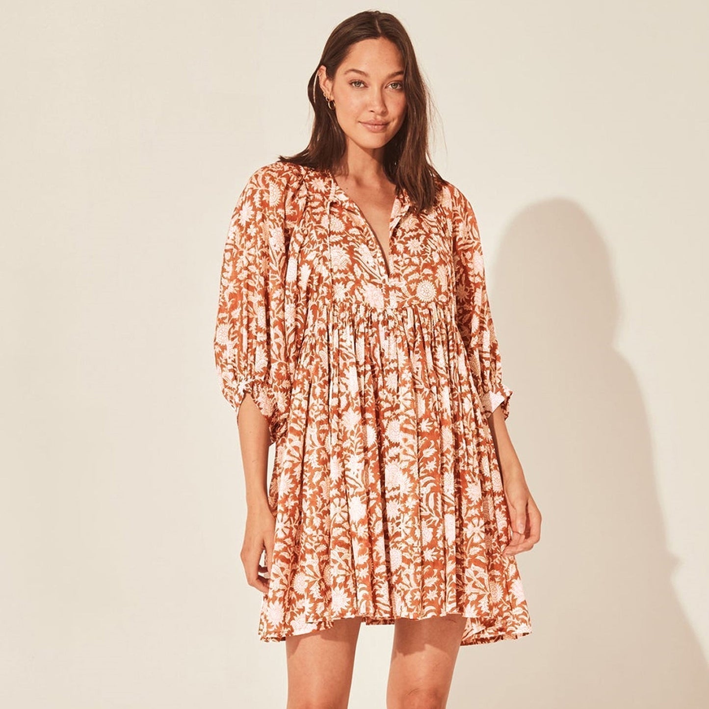 šøV Neck Summer Half Sleeve Floral Tunic Short Dress