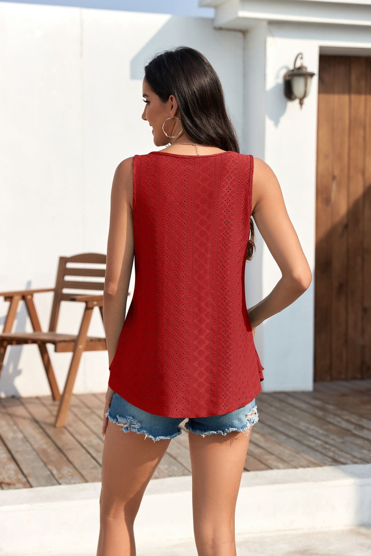 🎁Womens Tank Tops Sleeveless EyeletEmbroidery Scoop Neck Loose Fit Casual SummerFlowy