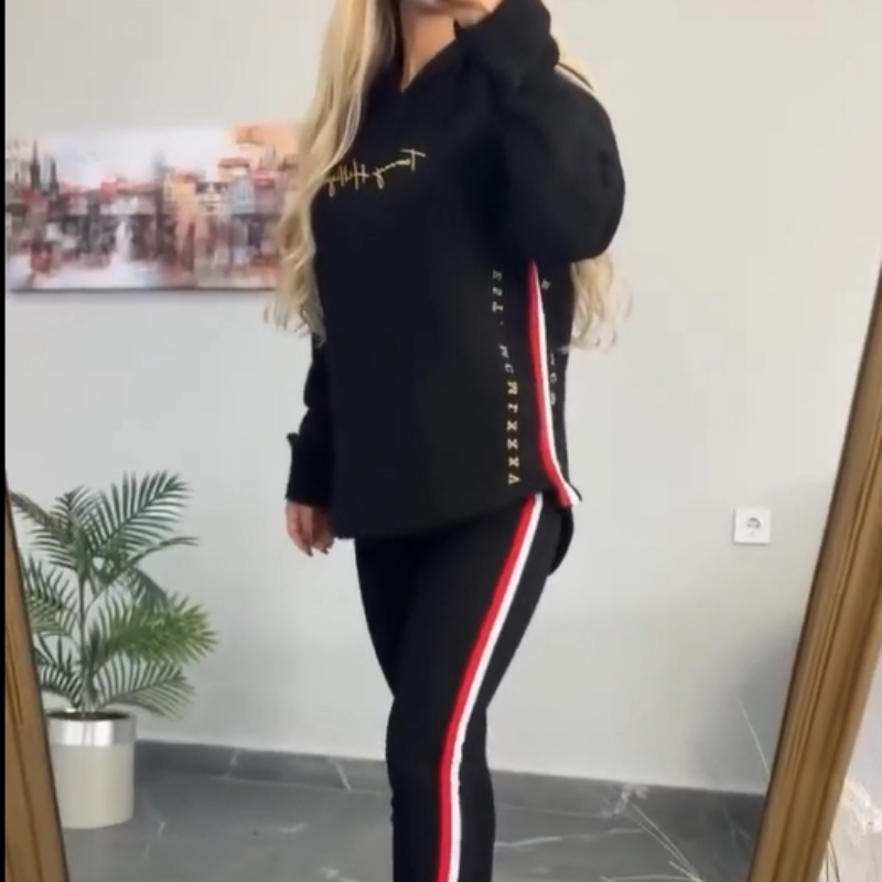 🔥2025 New Arrival - 50% OFF🎉Women's Long-Sleeved Striped Casual Hooded Top&pants