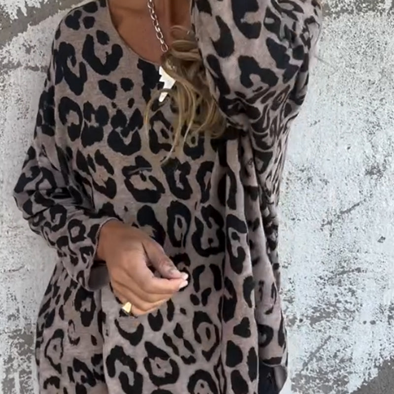 💕Limited Time 50% Off💕Women's Leopard Print Crew Neck Stretch Top
