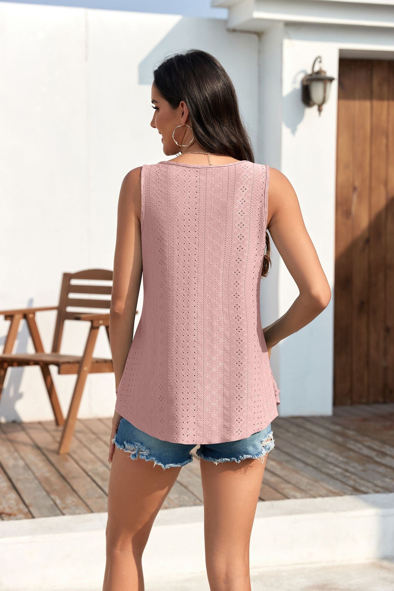 🎁Womens Tank Tops Sleeveless EyeletEmbroidery Scoop Neck Loose Fit Casual SummerFlowy