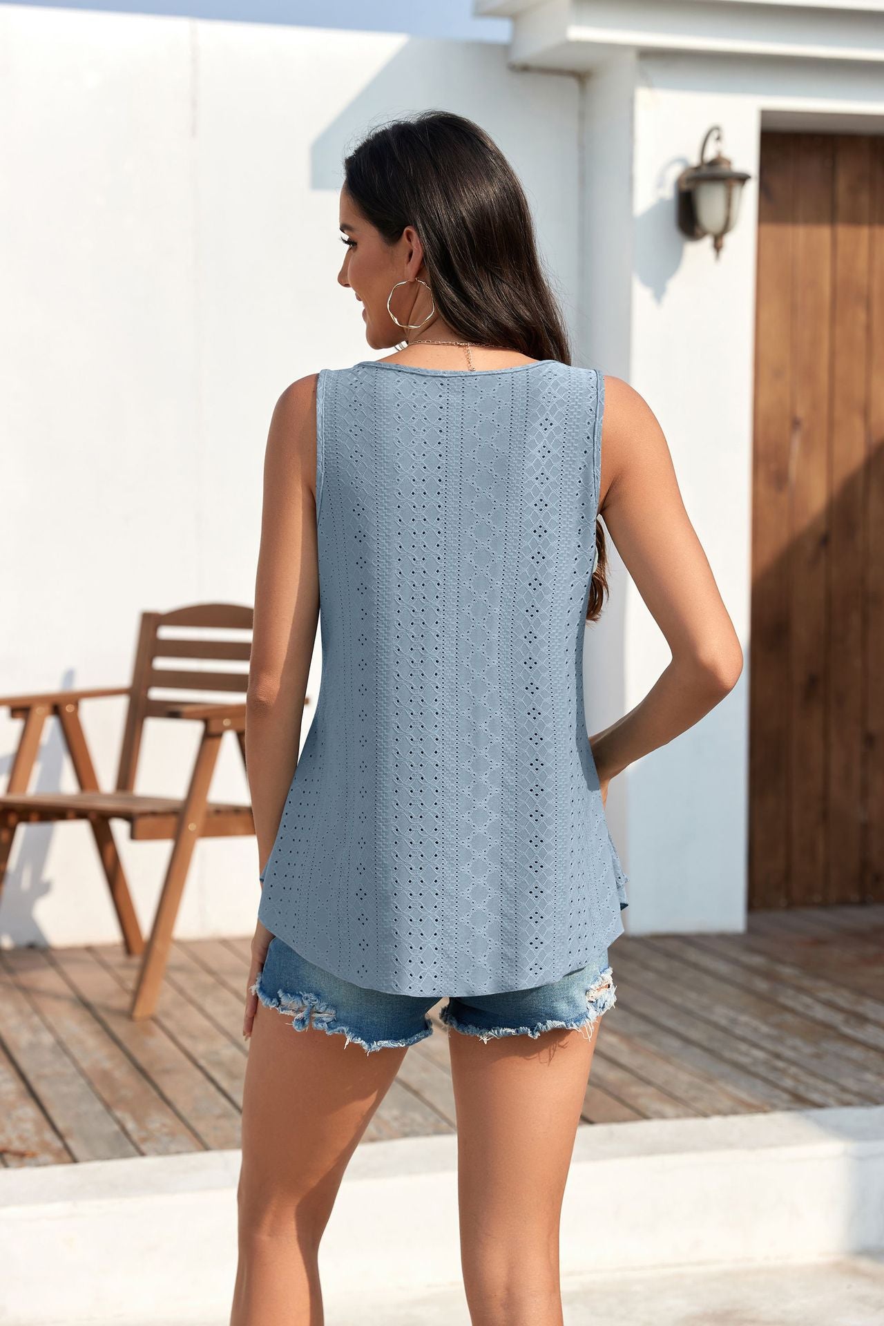 🎁Womens Tank Tops Sleeveless EyeletEmbroidery Scoop Neck Loose Fit Casual SummerFlowy