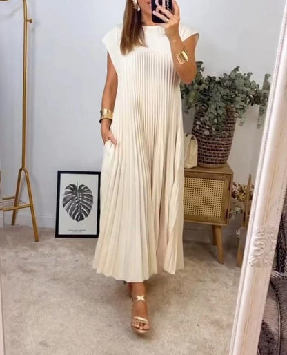 ✨New products on offer ✨Sleeveless pleated simple solid color dress