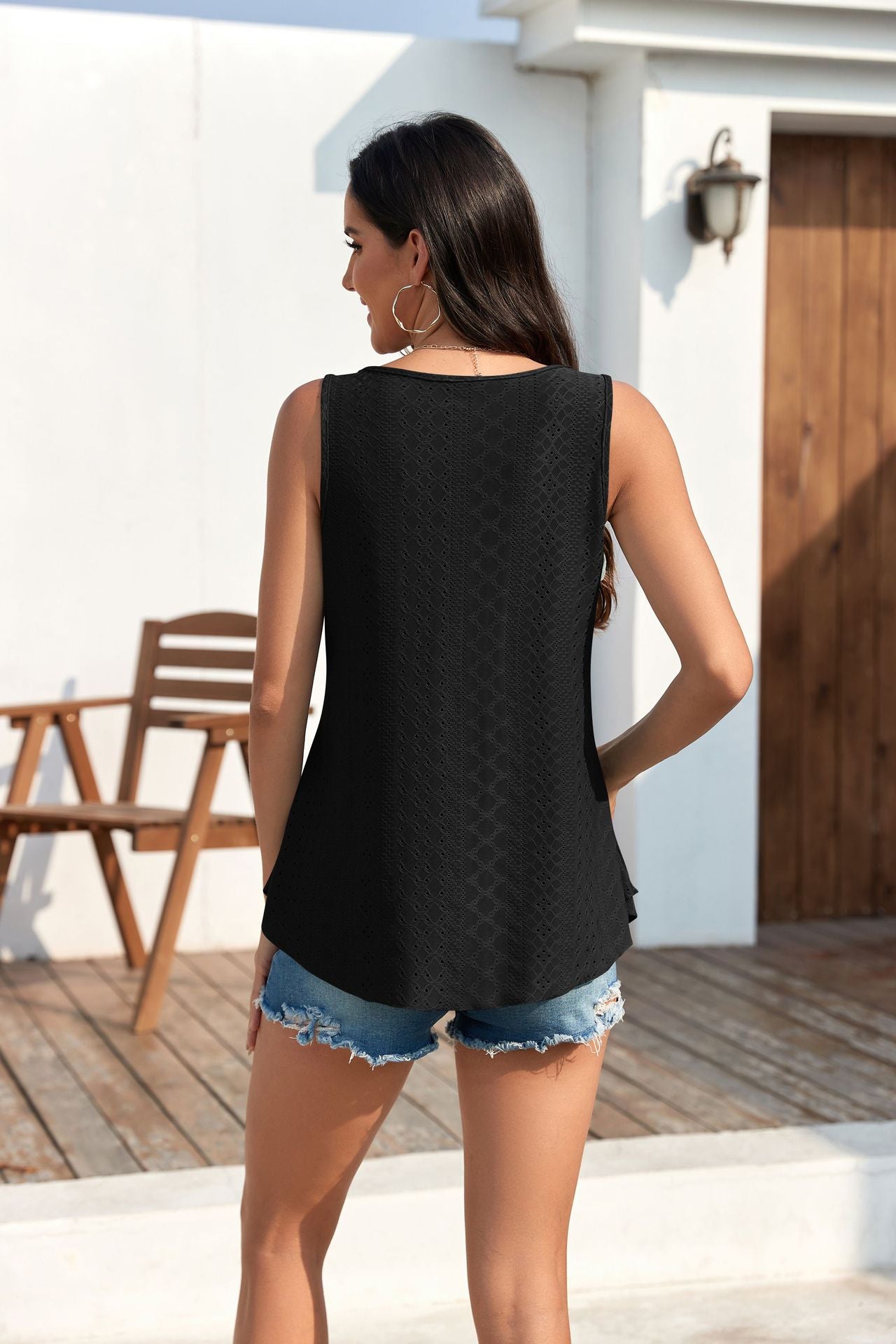 🎁Womens Tank Tops Sleeveless EyeletEmbroidery Scoop Neck Loose Fit Casual SummerFlowy