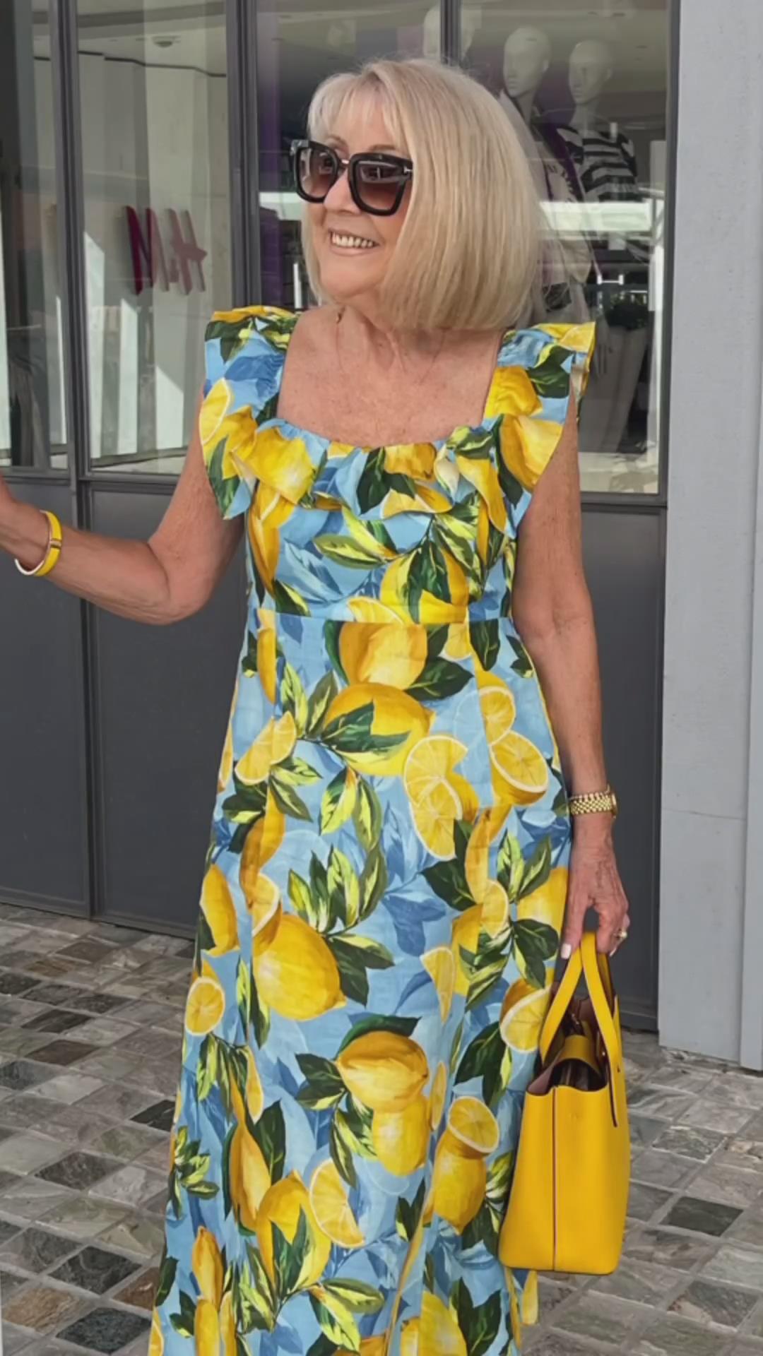 Plus Size Lemon Printing Tunic Dress