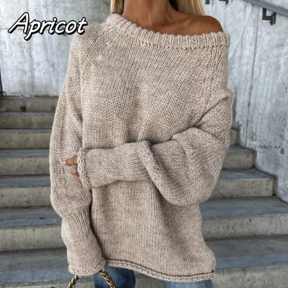 Women's Solid Knitted Round Neck Sweater