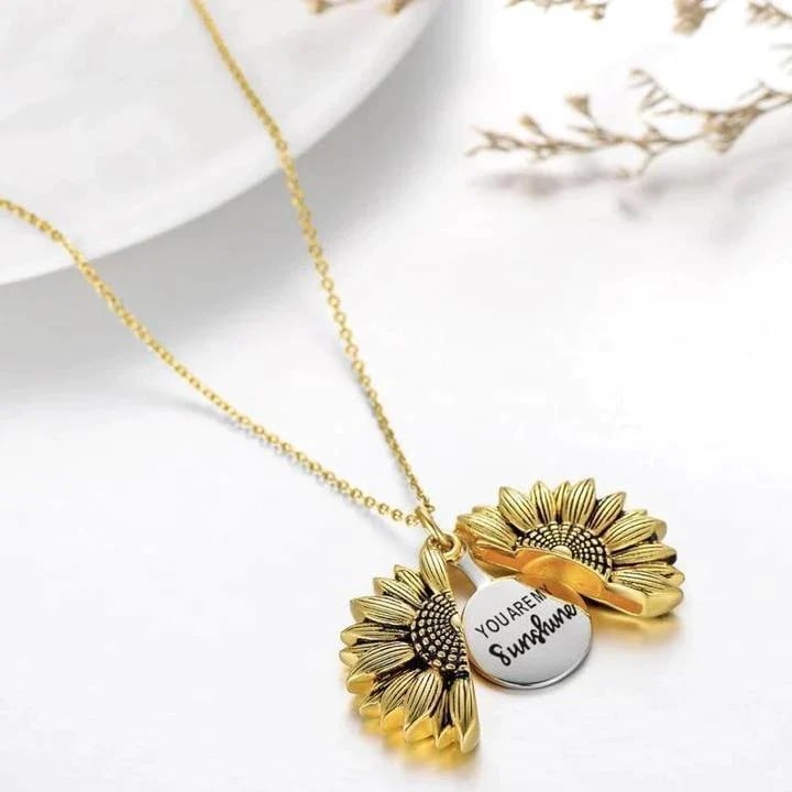 🔥🌞"You Are My Sunshine" Sunflower Necklace With Gift Box🌻