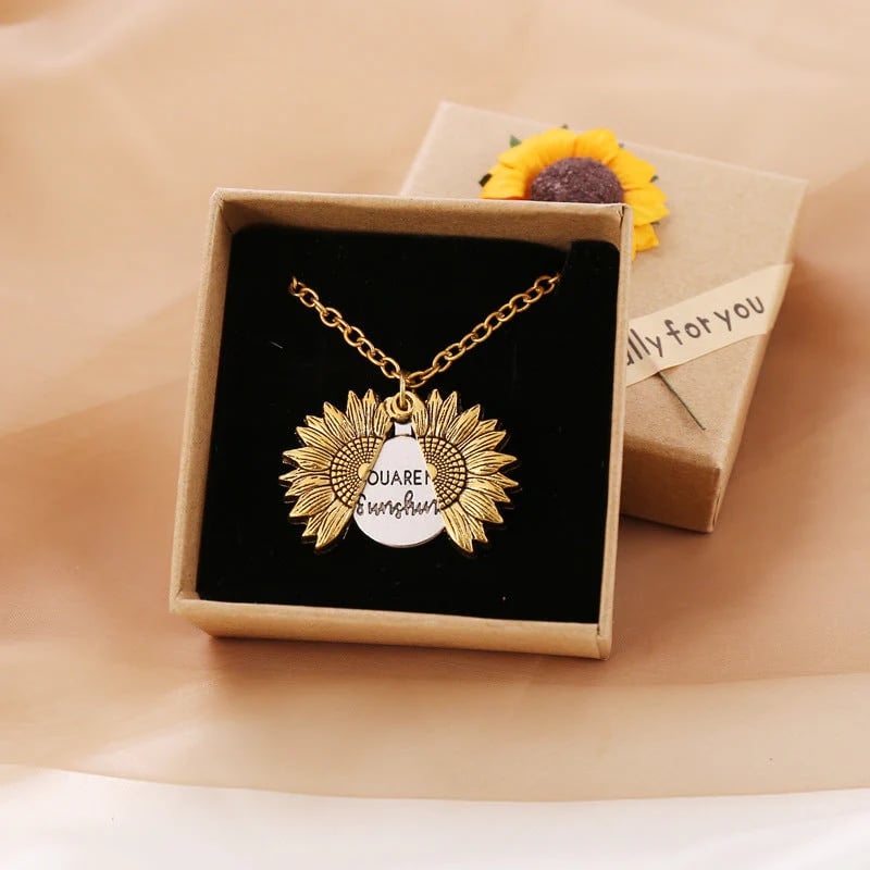 🔥🌞"You Are My Sunshine" Sunflower Necklace With Gift Box🌻