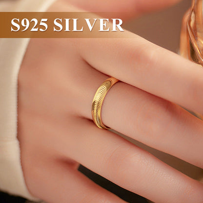 Fashion Golden Textured Ring