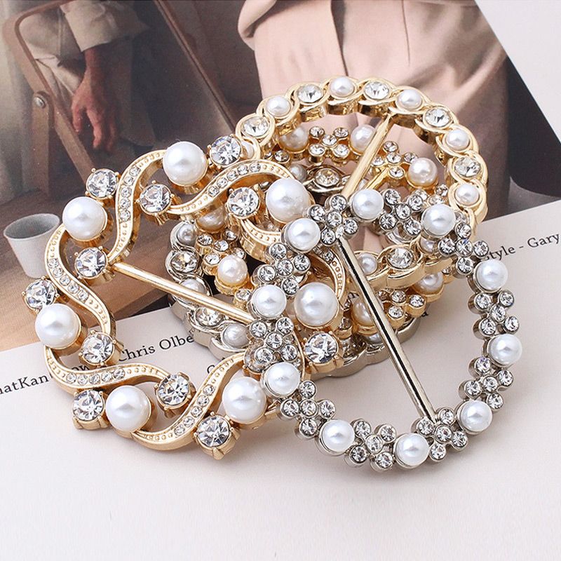 [Buy 1 Get 1 Free] Classic All-match Pearl Rhinestone Buckles