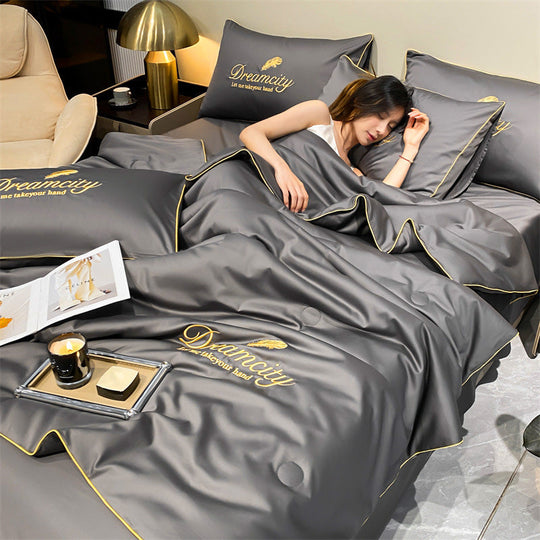 😎Get Ready For Summer🛏️ Summer Simple Ice Silk Quilt❄️