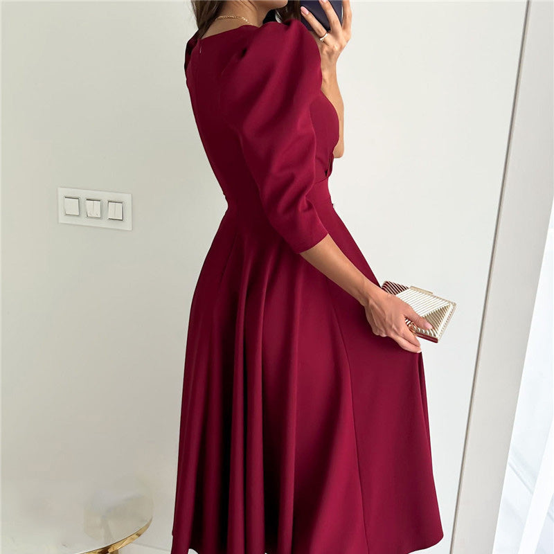 Women's V-Neck Pleated Waist-slimming Midi Dress