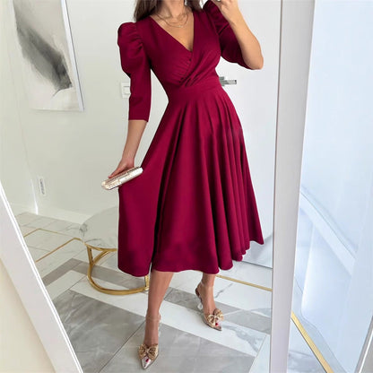 Women's V-Neck Pleated Waist-slimming Midi Dress