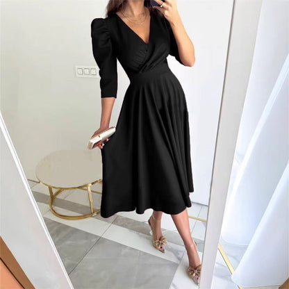 Women's V-Neck Pleated Waist-slimming Midi Dress