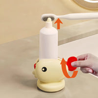 🎁LAST DAY 49% OFF🔥Adorable Goldfish Suction Cup Toothpaste Squeezer