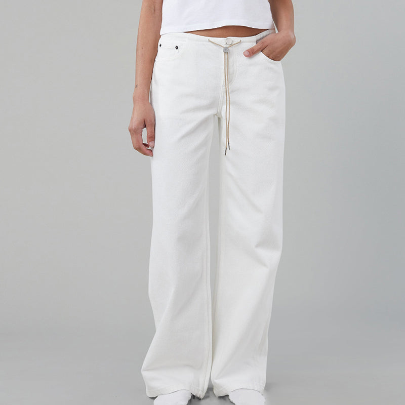 Loose Low Waisted Jeans with Adjustable Drawstring