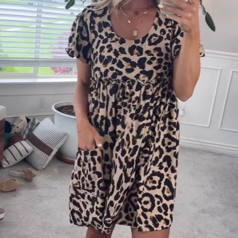 Summer 50% off casual printed dresses