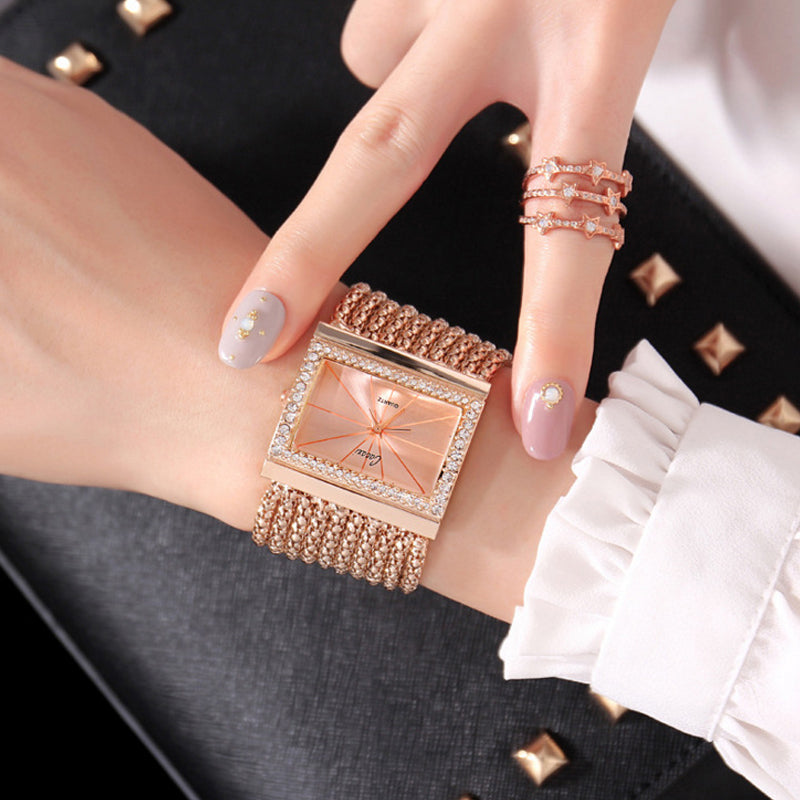 🖤Black Friday Offer: 50% OFF🔥Ladies Rhinestone Quartz Square Watch