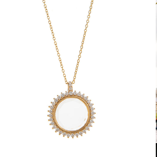 ✨ Vintage Vibe Locket Pendant – Retro Chic for Daily/Date Outfits